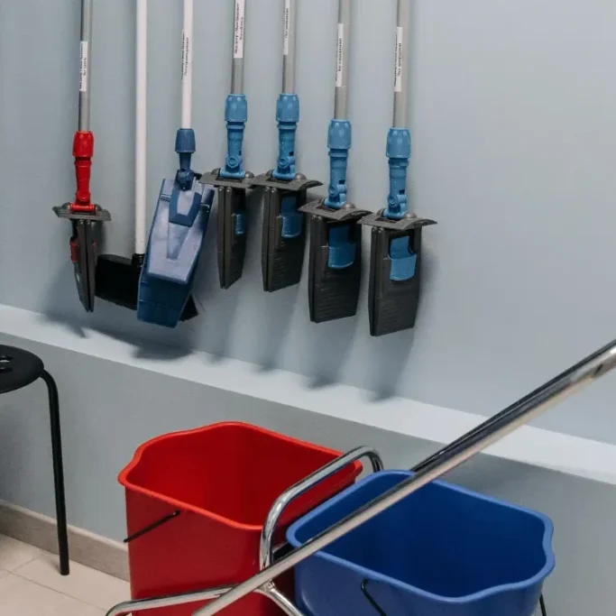 Hausmeisterservice Leipzig – professioneller Heckenschnitt und Gartenpflege durch GLANZMARVIN in Leipzig und Umgebung